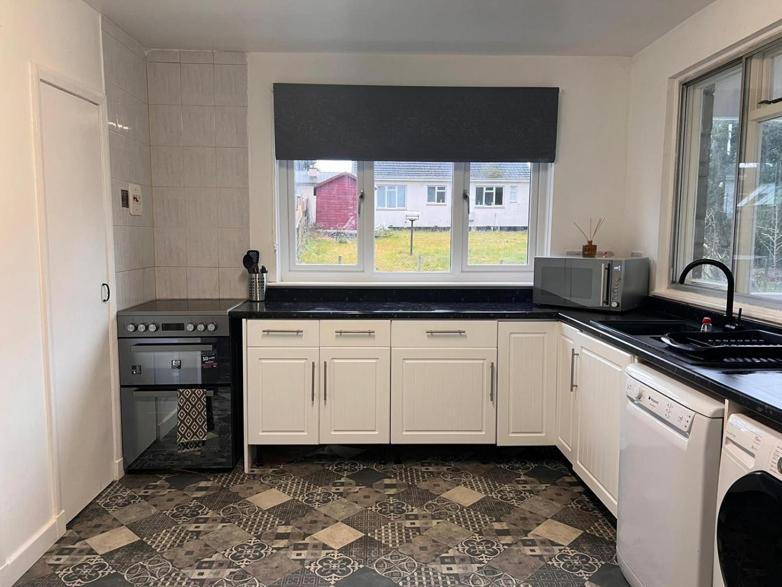 Shared House In Central Location Ίνβερνες Εξωτερικό φωτογραφία